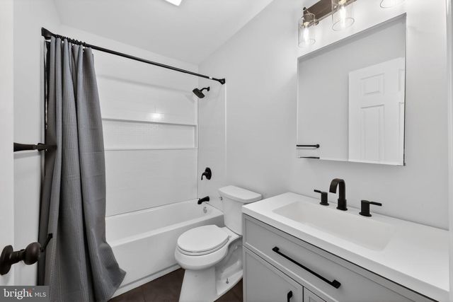 40 MONTROSE DR, Newark, DE 19713