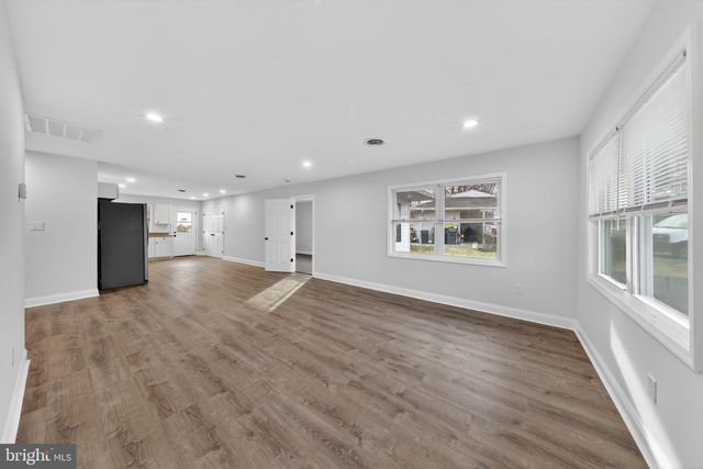 40 MONTROSE DR, Newark, DE 19713