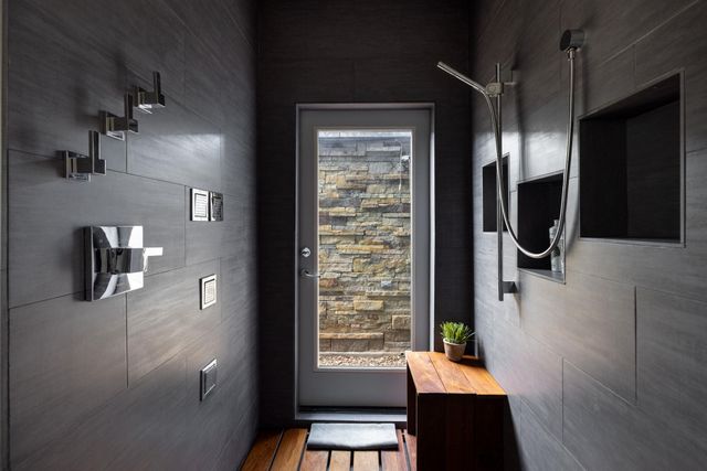 4418 Brasada LN, Marble Falls, TX 78654