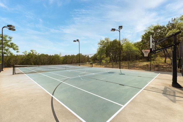 4418 Brasada LN, Marble Falls, TX 78654