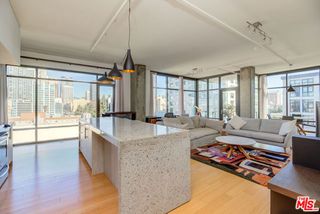 1111 S Grand Avenue 711, Los Angeles, CA 90015