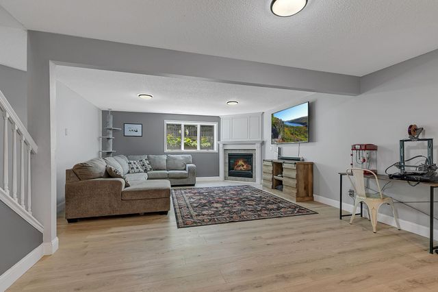 580 80th Street NW, Rice, MN 56367