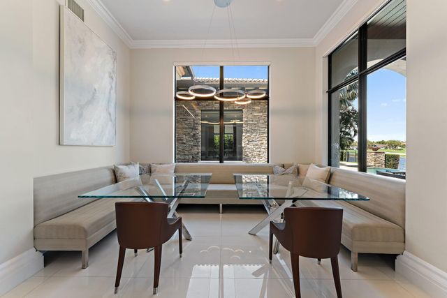 636 Hermitage Circle, Palm Beach Gardens, FL 33410