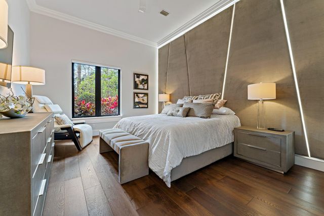 636 Hermitage Circle, Palm Beach Gardens, FL 33410