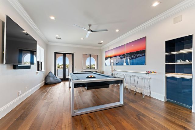 636 Hermitage Circle, Palm Beach Gardens, FL 33410