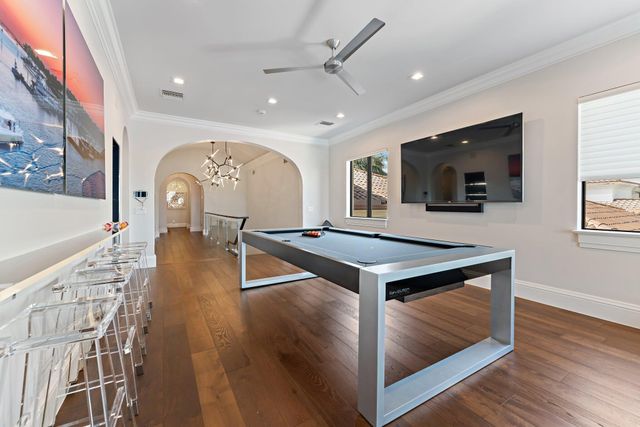 636 Hermitage Circle, Palm Beach Gardens, FL 33410