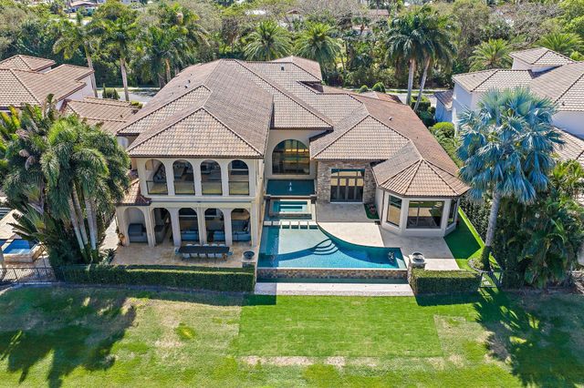 636 Hermitage Circle, Palm Beach Gardens, FL 33410