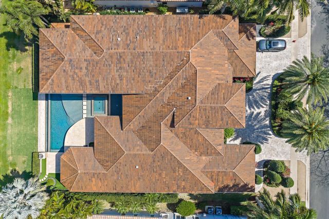 636 Hermitage Circle, Palm Beach Gardens, FL 33410