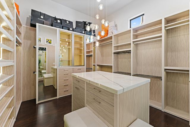 636 Hermitage Circle, Palm Beach Gardens, FL 33410