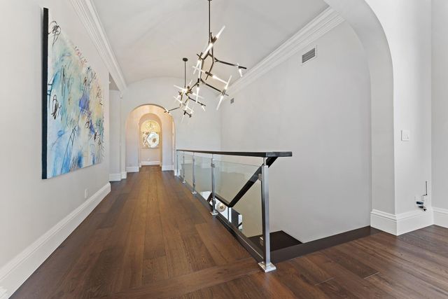 636 Hermitage Circle, Palm Beach Gardens, FL 33410