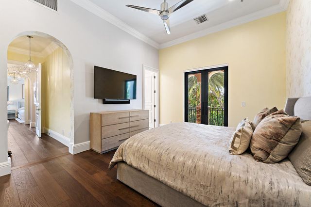 636 Hermitage Circle, Palm Beach Gardens, FL 33410