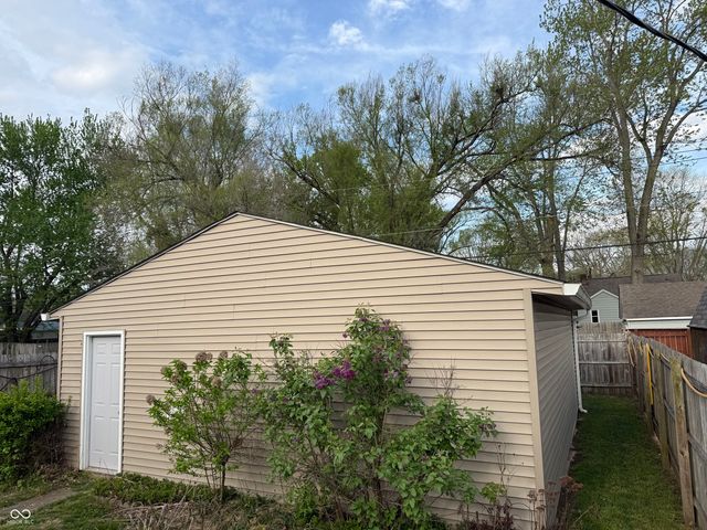 1804 California Street, Columbus, IN 47201