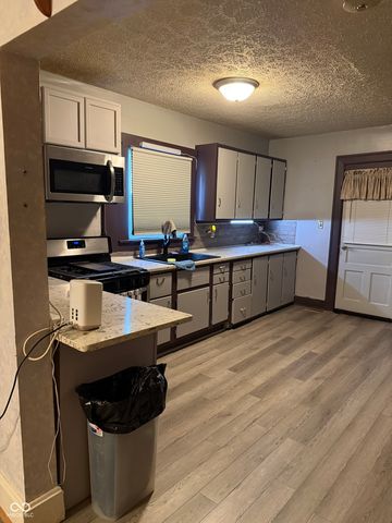 1804 California Street, Columbus, IN 47201