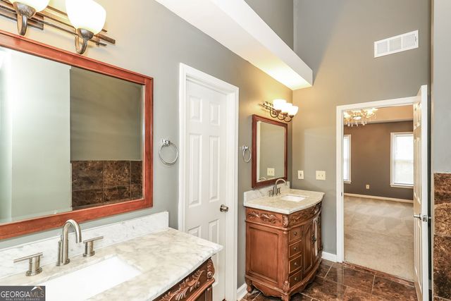 11492 Summer Creek Drive, Hampton, GA 30228