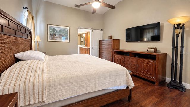 1040 ROSETREE LN, Tarpon Springs, FL 34689