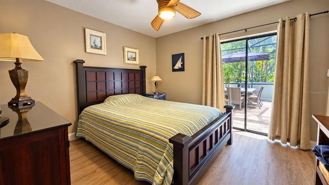 1040 ROSETREE LN, Tarpon Springs, FL 34689