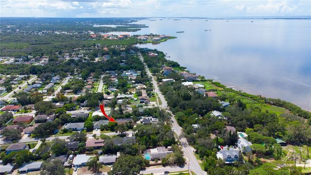 1040 ROSETREE LN, Tarpon Springs, FL 34689