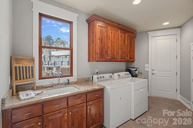 843 Morrison Farm Road, Troutman, NC 28166