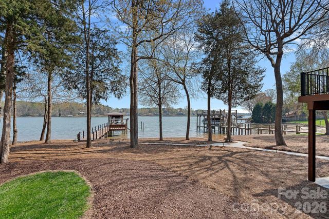 843 Morrison Farm Road, Troutman, NC 28166