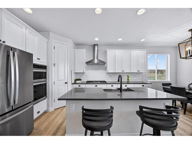 2034 Peralta Loop, Castle Rock, CO 80104