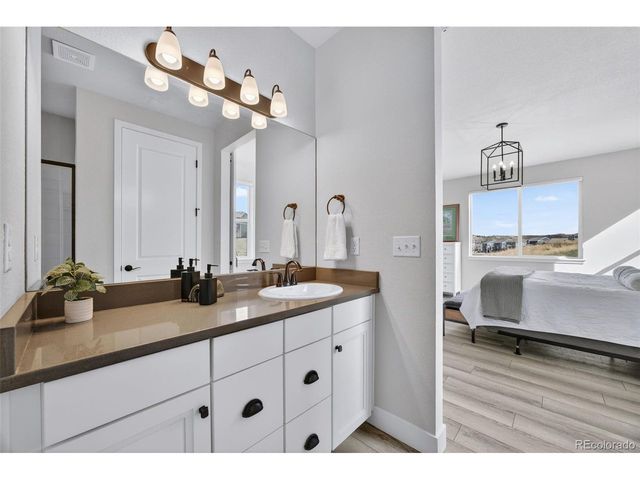 2034 Peralta Loop, Castle Rock, CO 80104