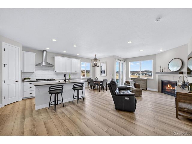 2034 Peralta Loop, Castle Rock, CO 80104