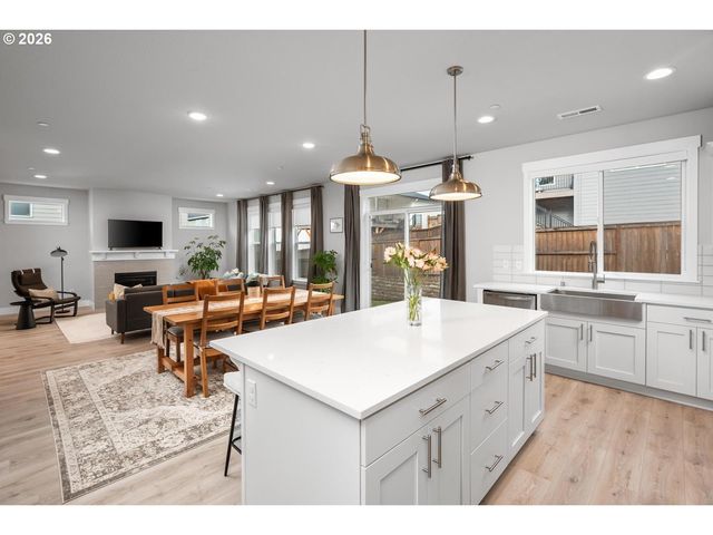 5489 N 91ST Ave, Camas, WA 98607