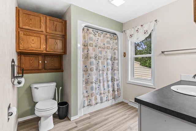 N1576 EVENING STAR DRIVE, Greenville, WI 54942