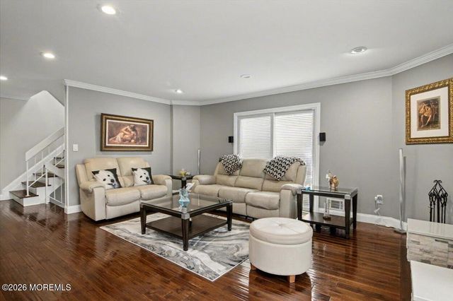 120 Diamond Lane, Old Bridge, NJ 08857