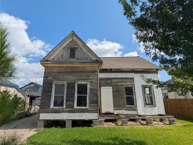 2022 Gano Street, Houston, TX 77009