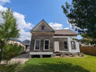2022 Gano Street, Houston, TX 77009