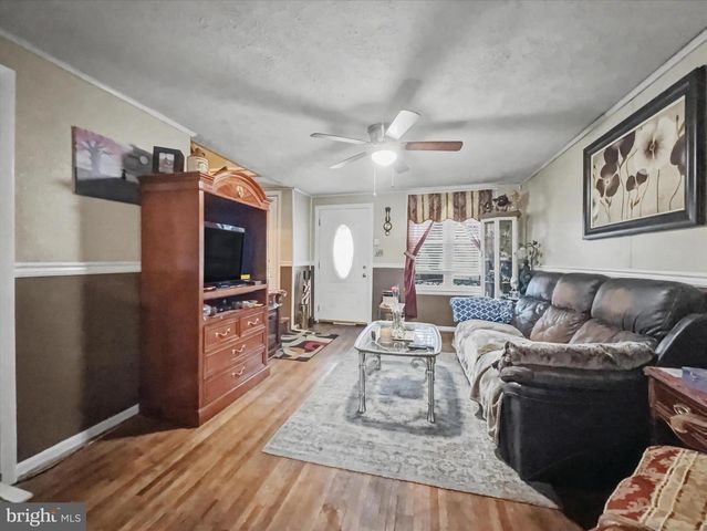 3332 BRENDAN AVE, Baltimore, MD 21213