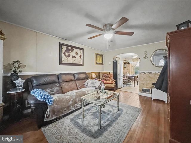 3332 BRENDAN AVE, Baltimore, MD 21213