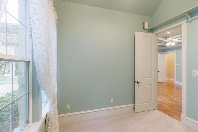 200 Stardust LN, Georgetown, TX 78633