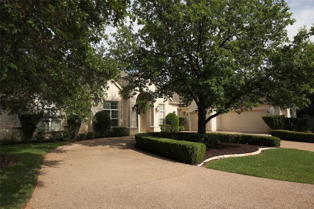 200 Stardust LN, Georgetown, TX 78633
