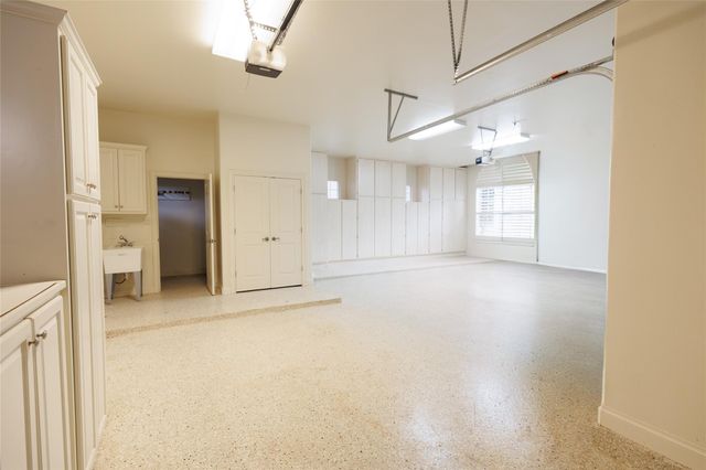 200 Stardust LN, Georgetown, TX 78633