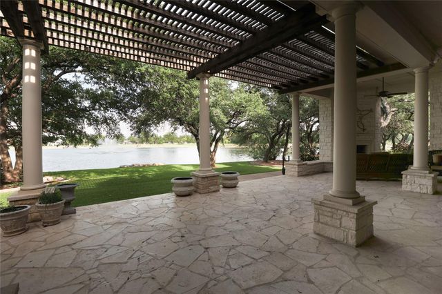 200 Stardust LN, Georgetown, TX 78633