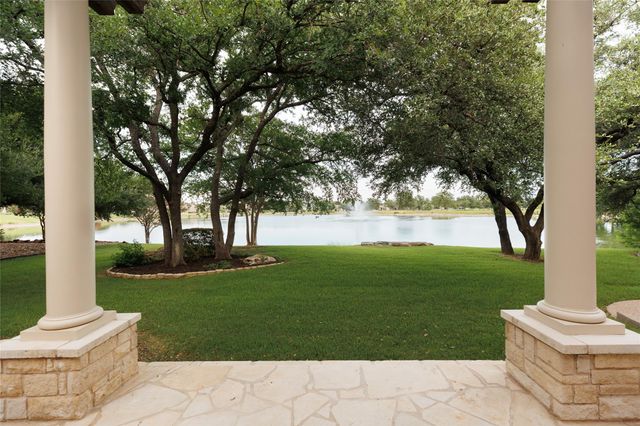 200 Stardust LN, Georgetown, TX 78633