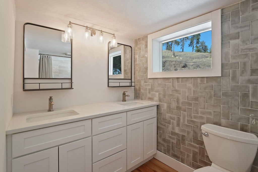 2206 E Pine Hill Ln, Spokane, WA 99244 photo 13