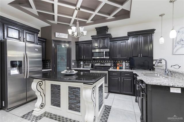 2716 Xavier Avenue, Mcallen, TX 78504