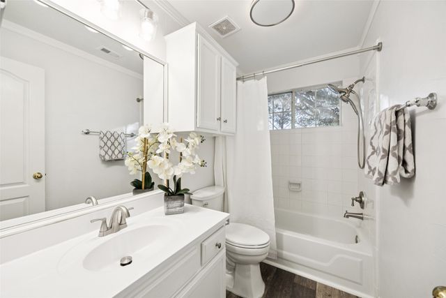 3006 Cottonwood Court, Rowlett, TX 75088