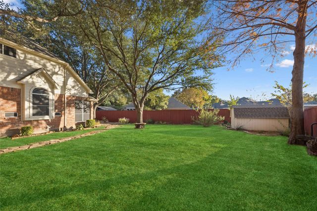 3006 Cottonwood Court, Rowlett, TX 75088