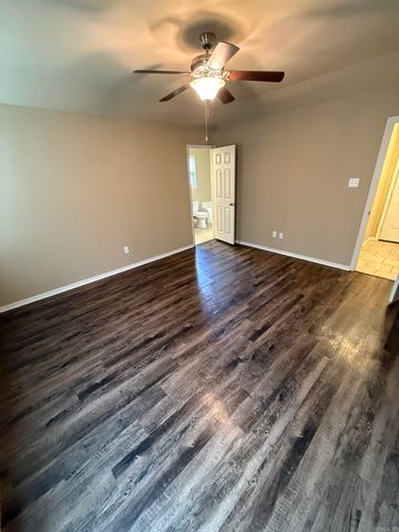 7 Bristol Drive, Cabot, AR 72023