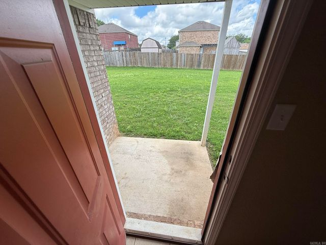 7 Bristol Drive, Cabot, AR 72023