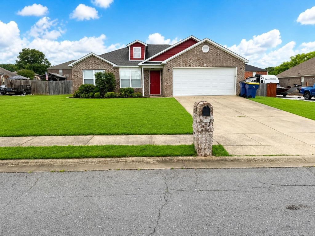 7 Bristol Drive, Cabot, AR 72023