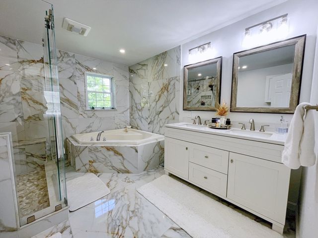 52 Phelps St, Marlborough, MA 01752