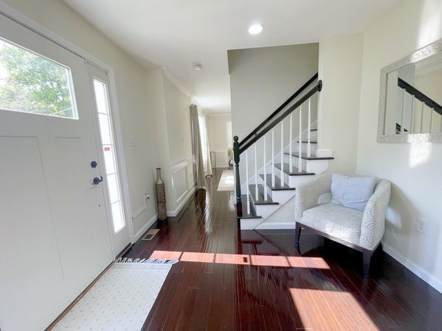 52 Phelps St, Marlborough, MA 01752