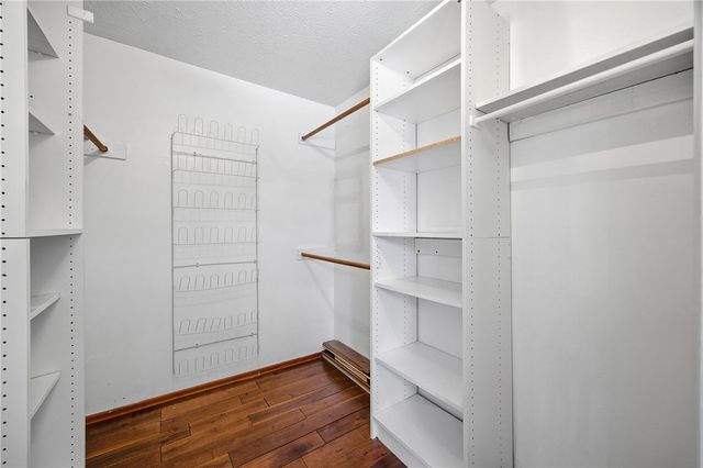 152 Haskins Lane North, Greece, NY 14468