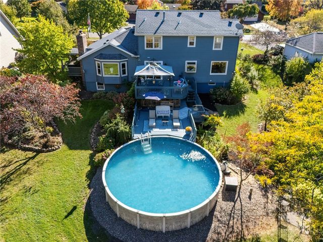 152 Haskins Lane North, Greece, NY 14468