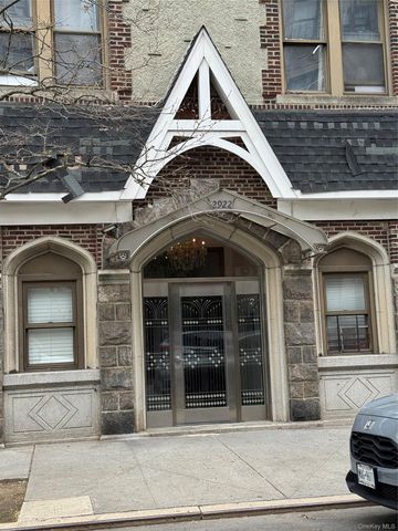 2922 Barnes Avenue 5F, Bronx, NY 10467